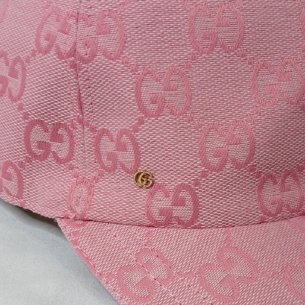 Gucci Pink Logo Baseball Cap - Picture 2 of 6